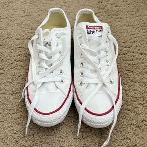 Converse Chuck Taylor All Star Sneaker - 8
